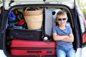 In viaggio per le vacanze: i controlli da fare per l'auto