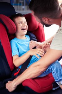 Seggiolino auto omologato per bambini