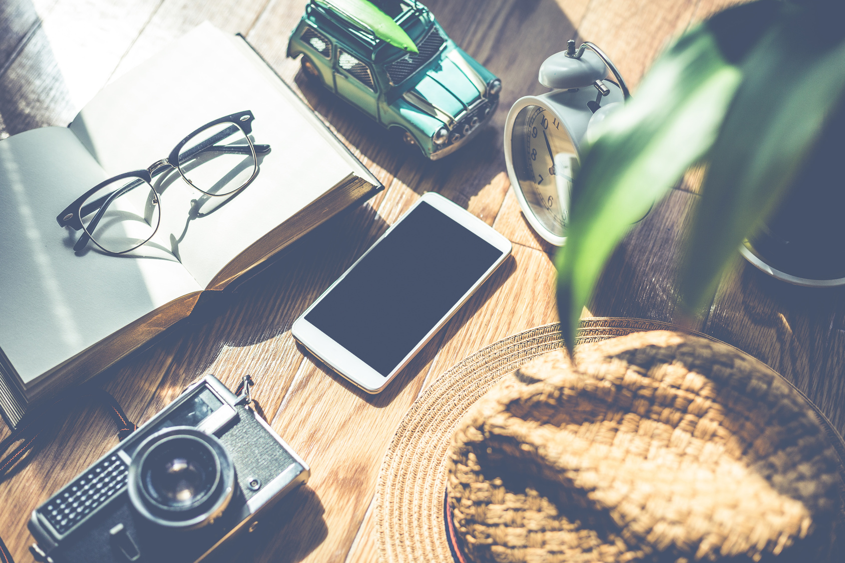 pubblica guide utili a chi viaggia